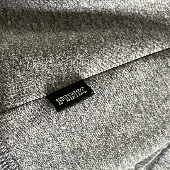 Pink - Picture 5 of 6